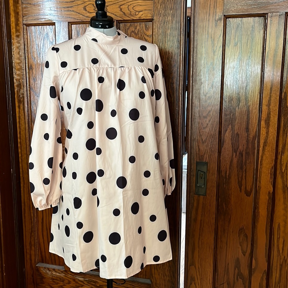 Tie back flow dress
